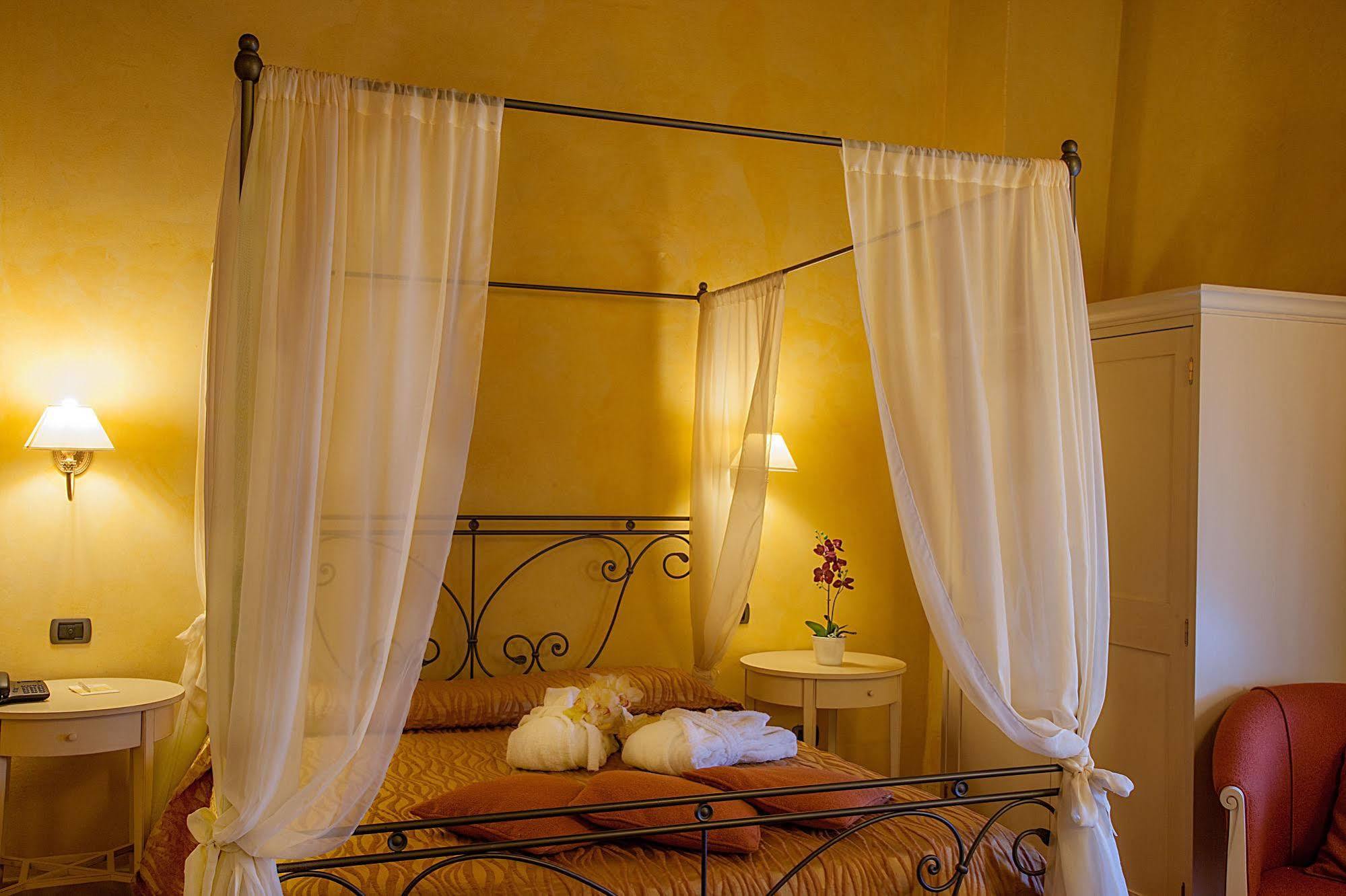 Borgo Sant'Ippolito Country Hotel Ginestra Fiorentina Zewnętrze zdjęcie